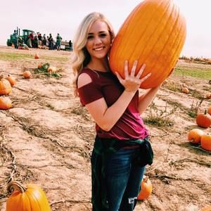 Meet your Posher, Cameron